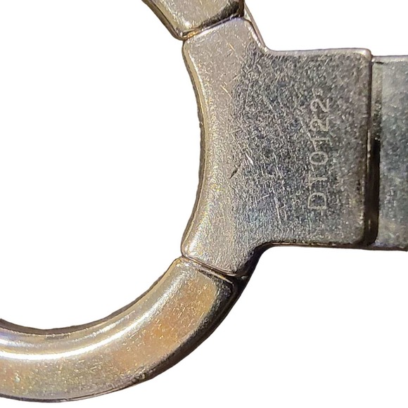 Louis Vuitton Damier Light Keychain - Picture 7 of 10